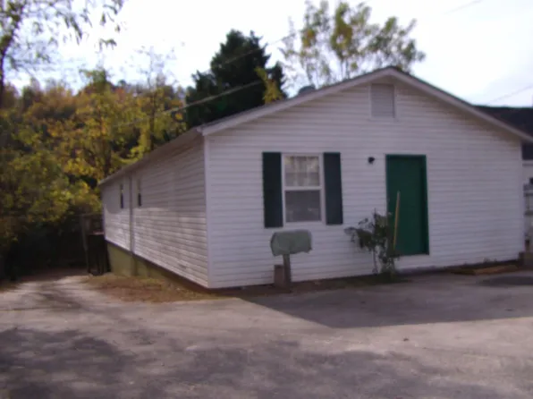 915 Washington St SW, Gainesville, GA 30501