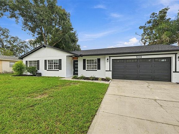 3rd image of 509 CLEMONS ROAD