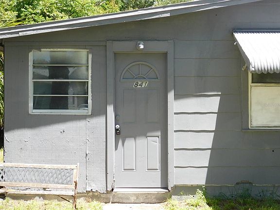 3rd image of 841 51st Ave N