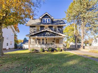 286 Spencer Rd, Rochester, NY 14609