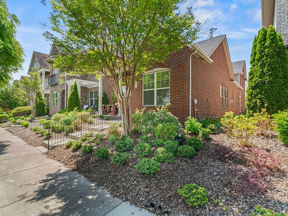 153 Ashcrest Point, Hendersonville, TN 37075 Zillow