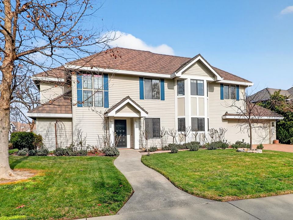 1st image of 839 Lake Front Dr