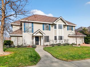 839 Lake Front Dr, Sacramento, CA 95831