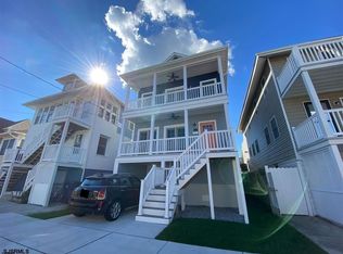 118 N New Haven Ave, Ventnor, NJ 08406