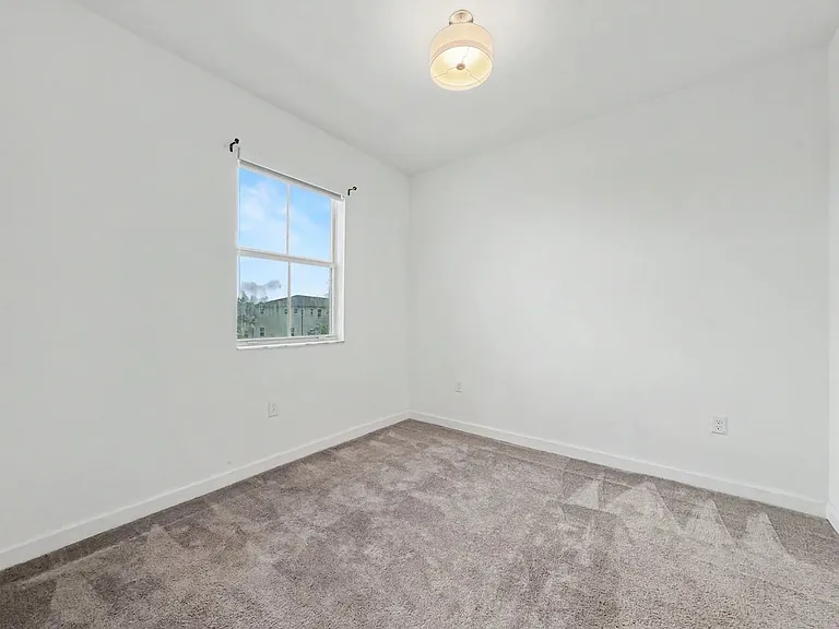 2644 SE 15th Ct #2644 — Photo 23
