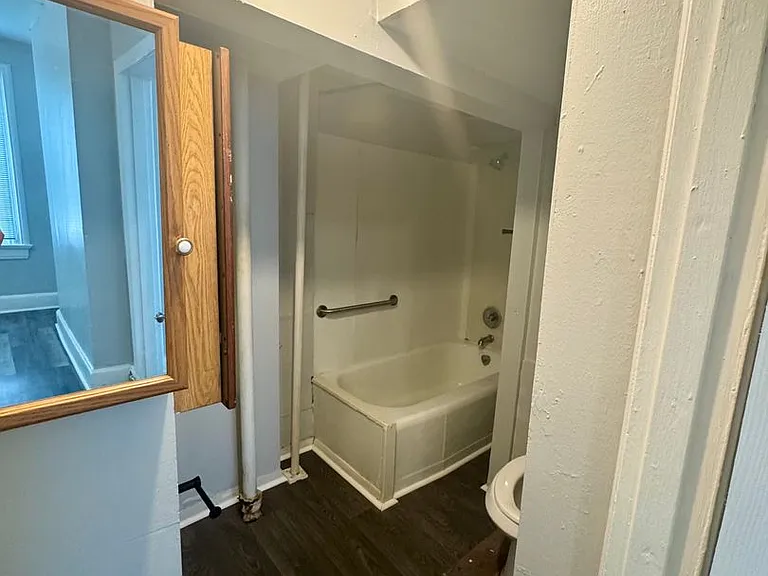2714 May St — Photo 5