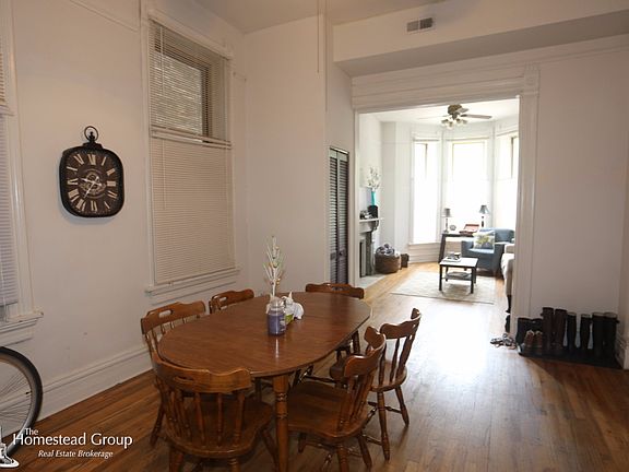 4th image of 2137 N Sheffield Ave #First
