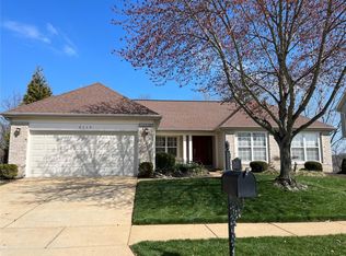 2115 Avalon Ridge Cir, Fenton, MO 63026