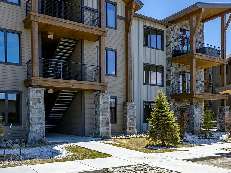 72 Meadow Creek Ln #F102 — Photo 18