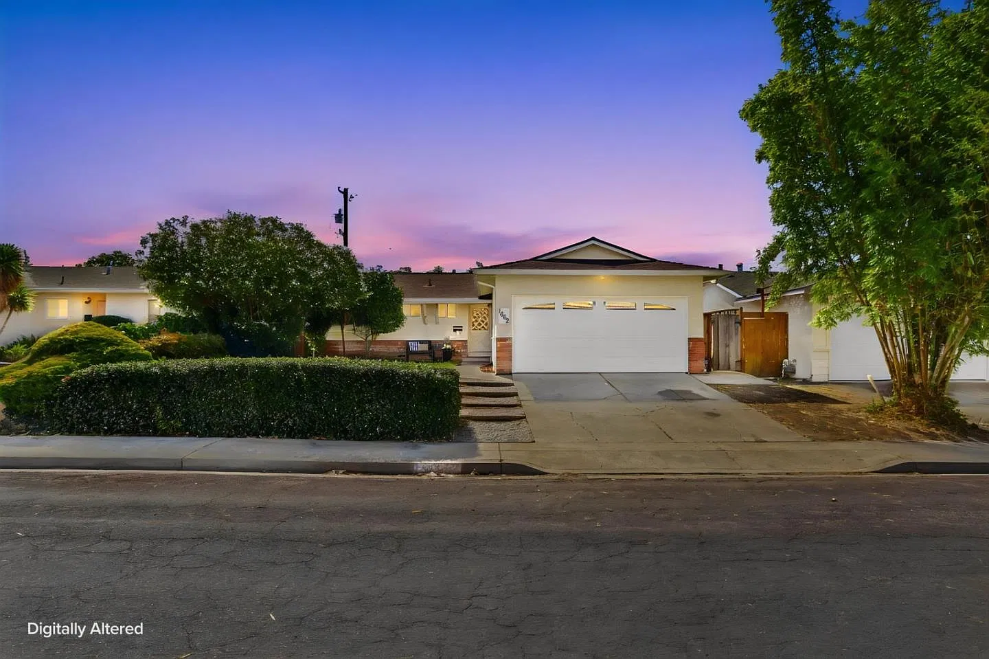 3 bed, 1176 sqft, $4,200 — Photo 1