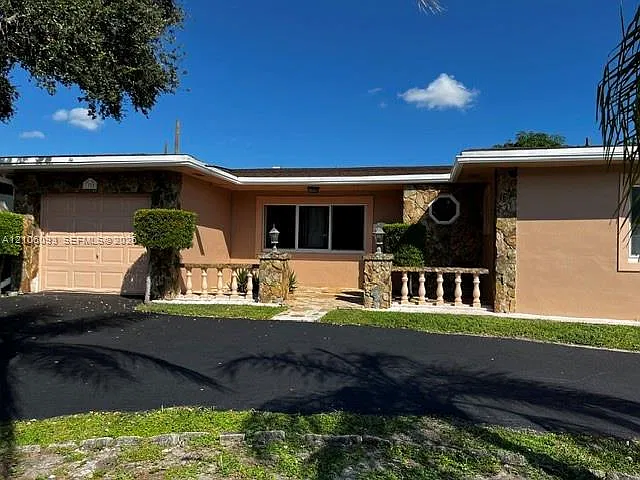 Boulevard Heights Section — Photo 2