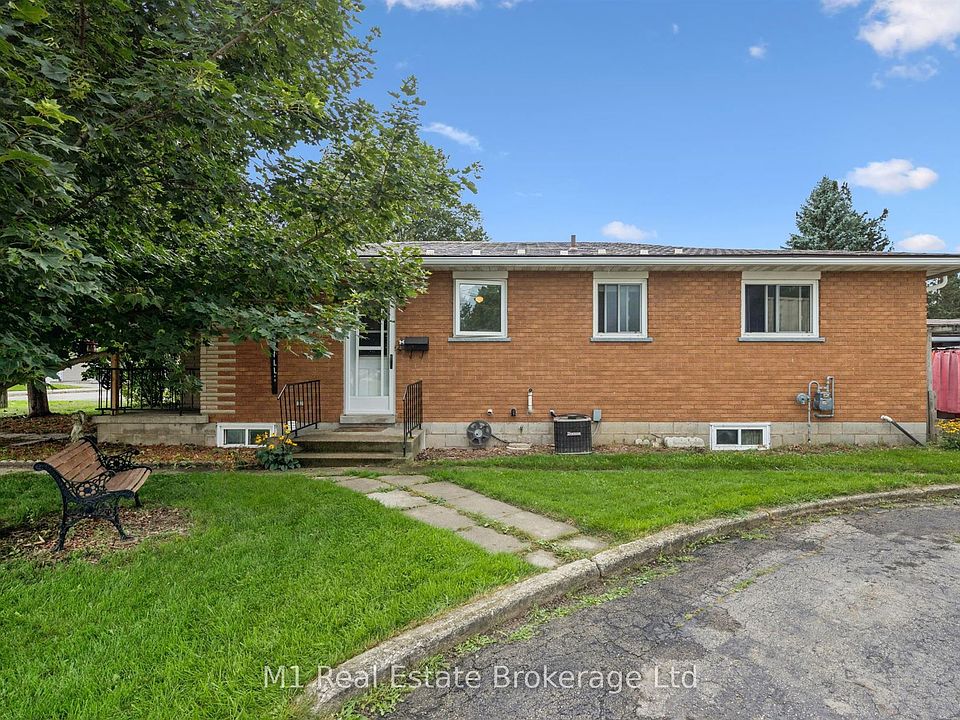 1st image of 205 Albert St