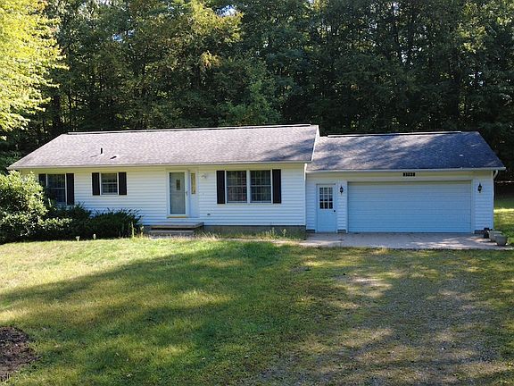 5th image of 3797 Scott Rd