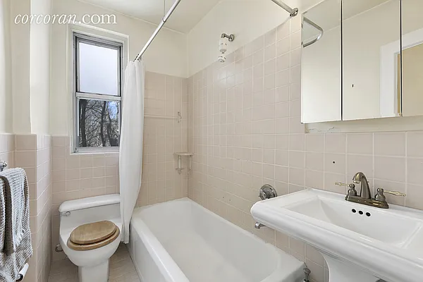 Sold by Corcoran | media 4