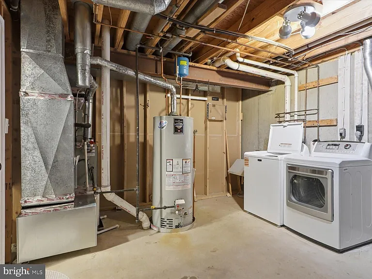 1563 Autumn Ridge Cir — Photo 22