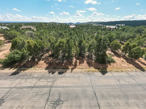 10705 W Zion Dr, Kanab, UT 84758