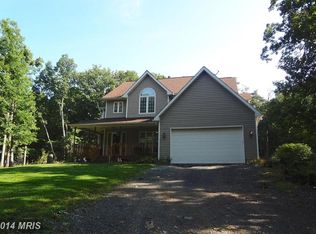 186 Acorn Dr, Cross Junction, VA 22625