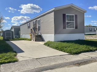 2 Bed 1 Bath Single Section plan