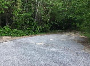 8 Homestead Ln, Harrison, ME 04040