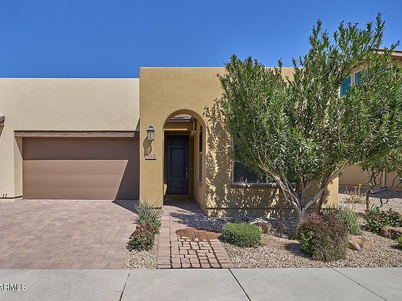 4th image of 862 E Cereus Pass
