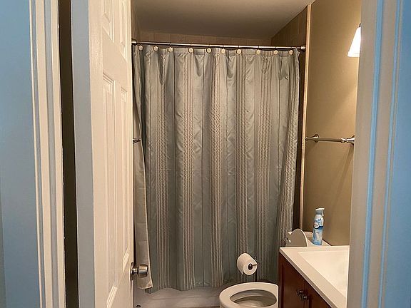 3rd image of 8443 Gulf Blvd APT G36
