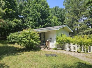 1936 W Cleveland Rd, New Era, MI 49446