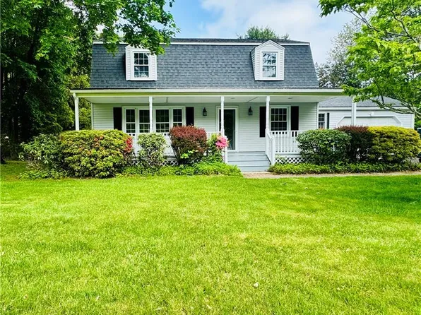 57 Quailcrest Rd, East Lyme, CT 06333