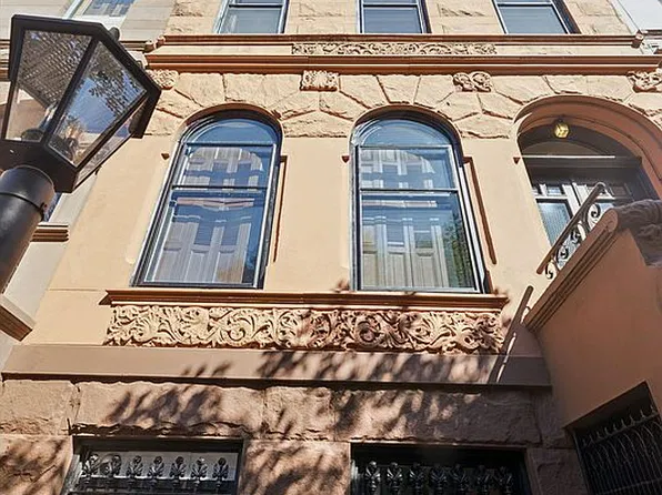 647 10th St, Brooklyn, NY 11215