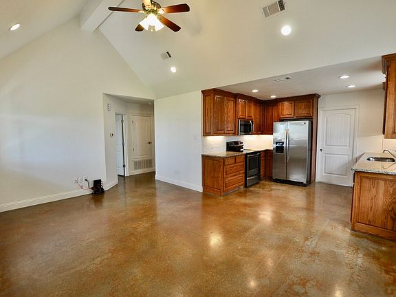 5th image of 2601 Fairview Rd