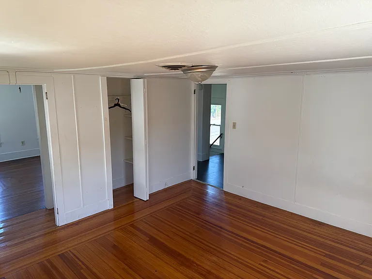 29 Railroad Ave #2 — Photo 6