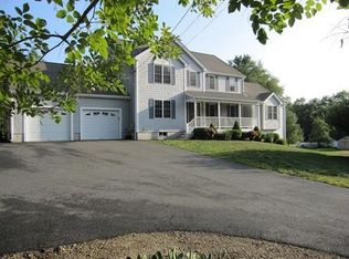 2068 Quaker St, Northbridge, MA 01534