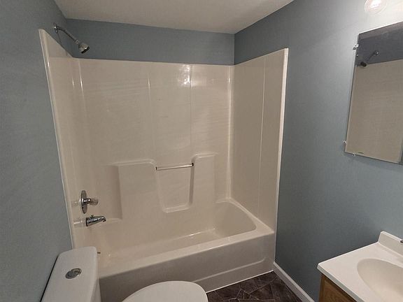 5th image of 2164 E Whittemore Ave
