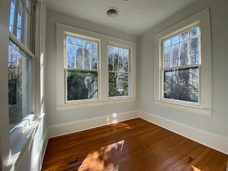 1912 Elizabeth Ave — Photo 18