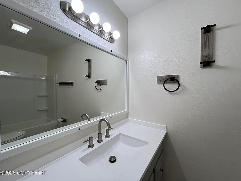 1509 Karluk St #B — Photo 18
