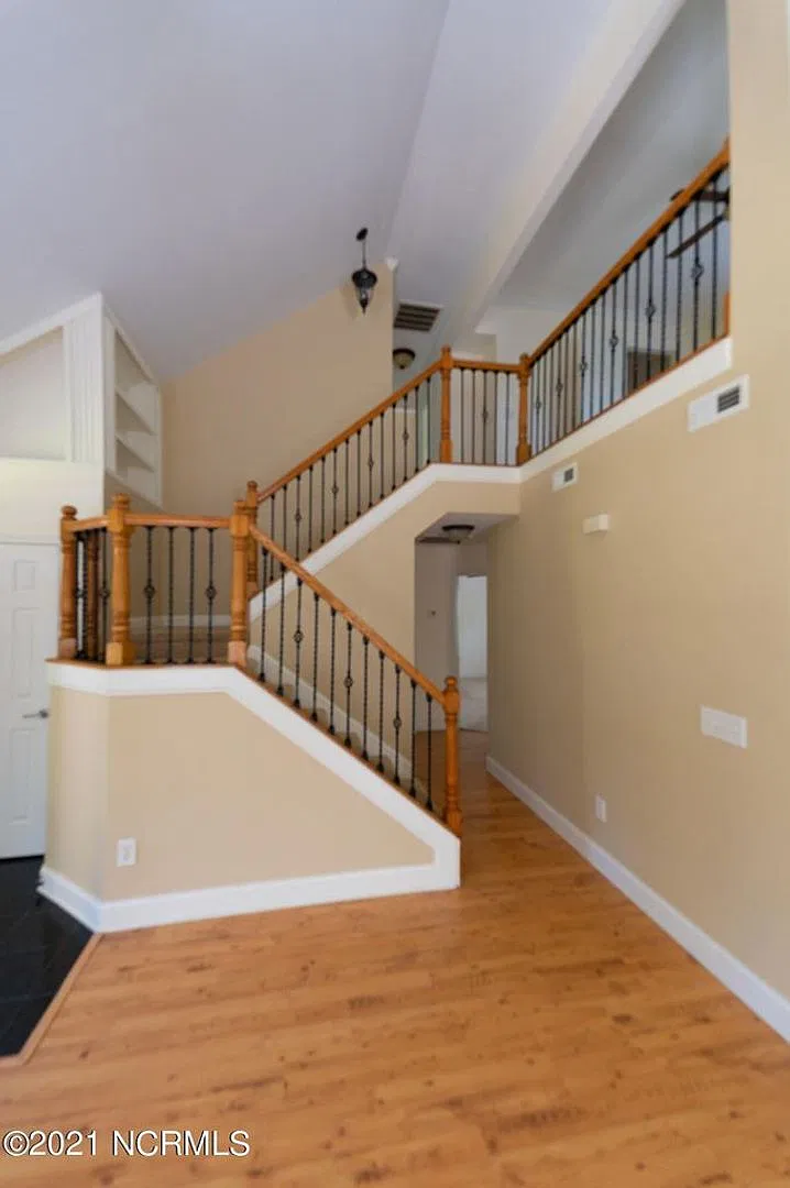 Single Family Home - Fairfield Community — Photo 4