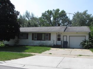 1713 6th Ave N, Denison, IA 51442