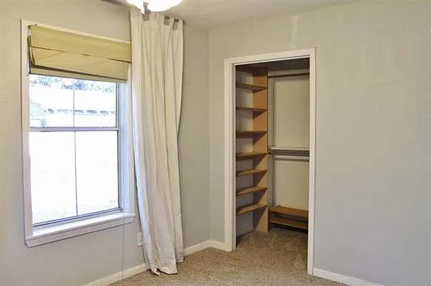 517 Burgett St — Photo 34