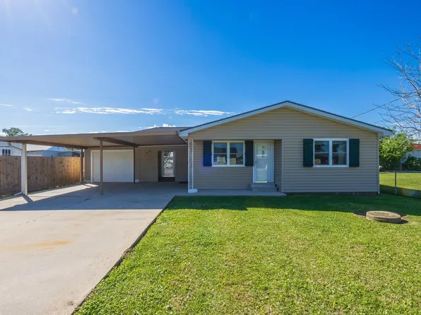 221 N Willow St, Lockport, LA 70374