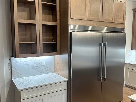 3rd image of 7000 Vaiden Rd