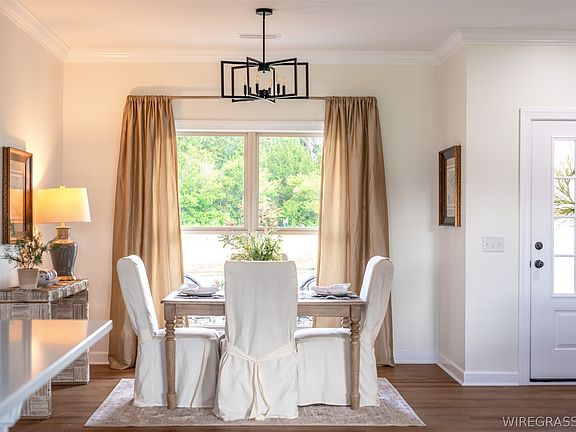 5th image of 103 Legacy Dr