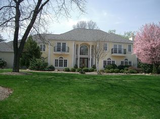 5 Devonshire Rd, Livingston, NJ 07039