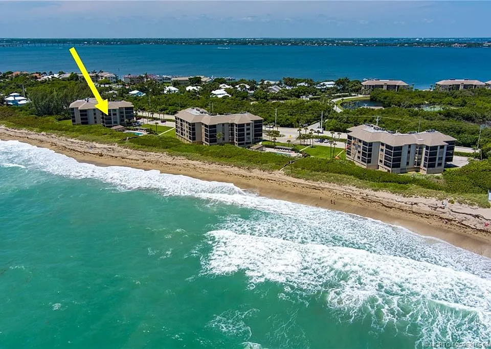 2491 NE Ocean Blvd #302