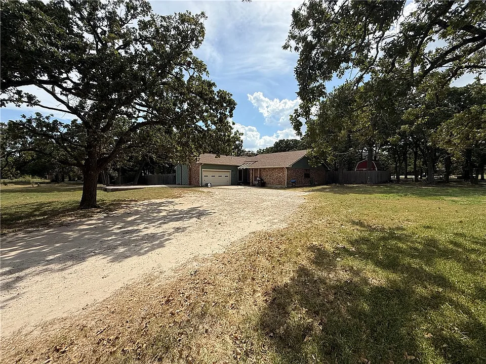 1805 Quail Run