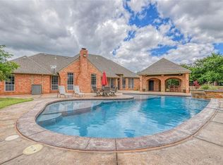 922 County Line Rd, Newcastle, OK 73065