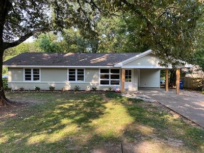 227 Bates St, Batesville, MS, 38606
