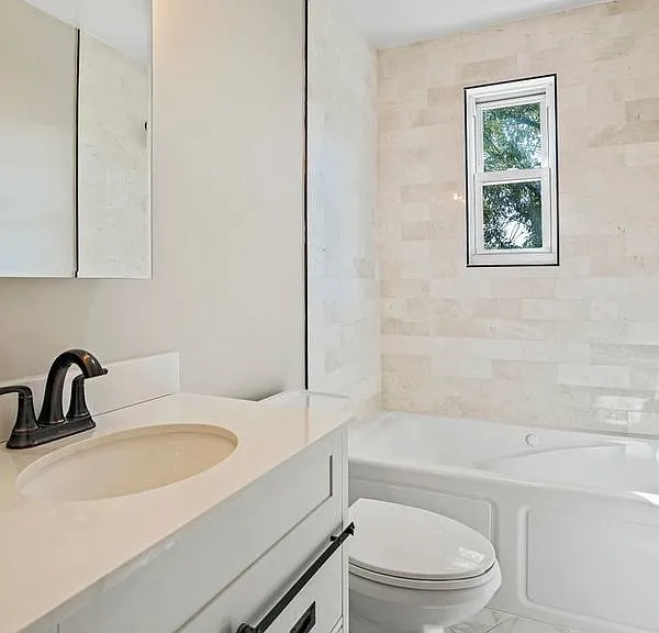 813 Hilltop Ter SE — Photo 23