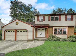303 Valley Run Dr, Cherry Hill, NJ 08002