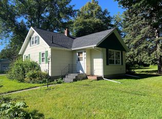 406 Wolfe Ave, Montevideo, MN 56265