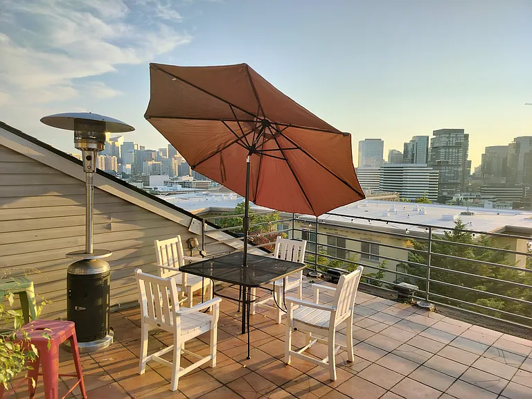 712 E Denny Way #502 — Photo 15