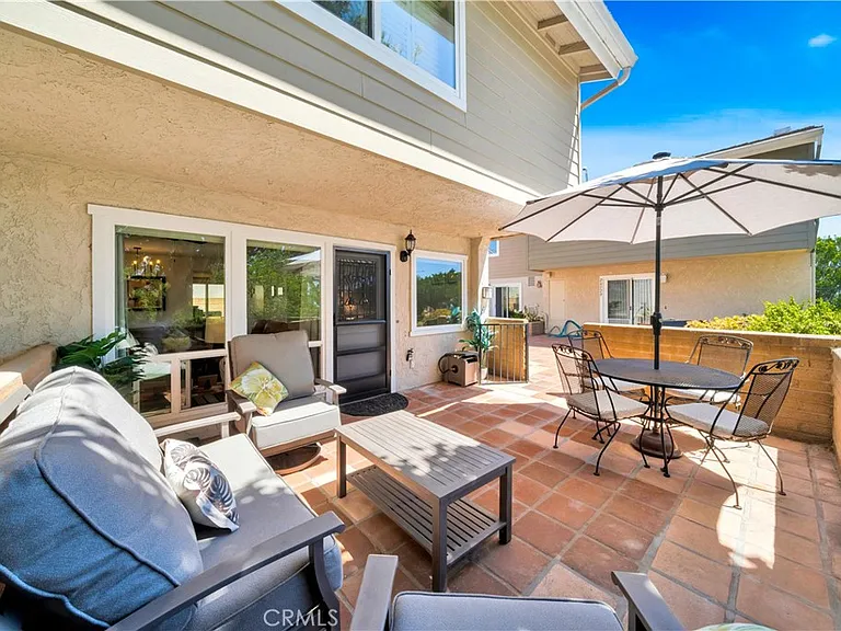 24709 Santa Clara Ave — Photo 4